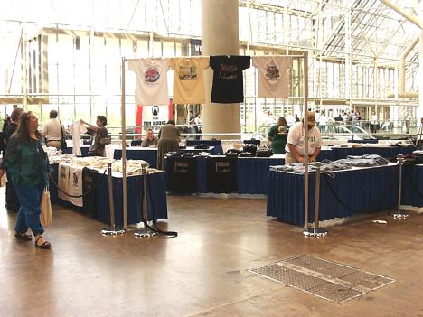 Sales to Members at Torcon 2003