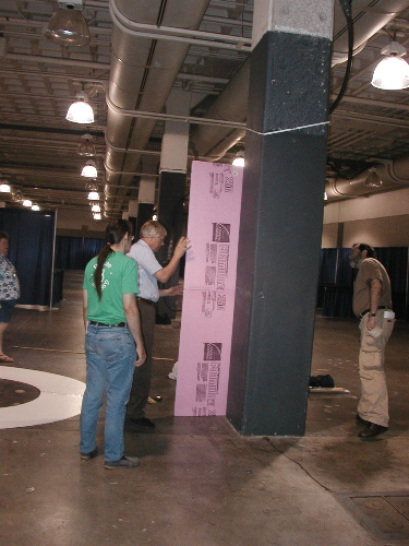 06_8foot_wall