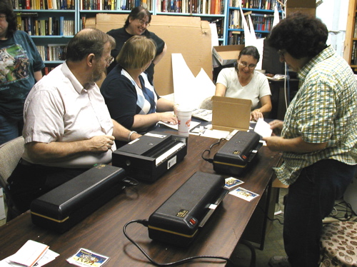 laminating_badges